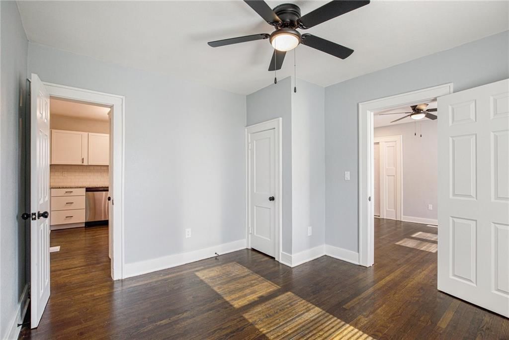 110 S Neconi Avenue — photo 10