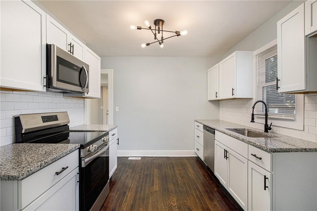 110 S Neconi Avenue — photo 20