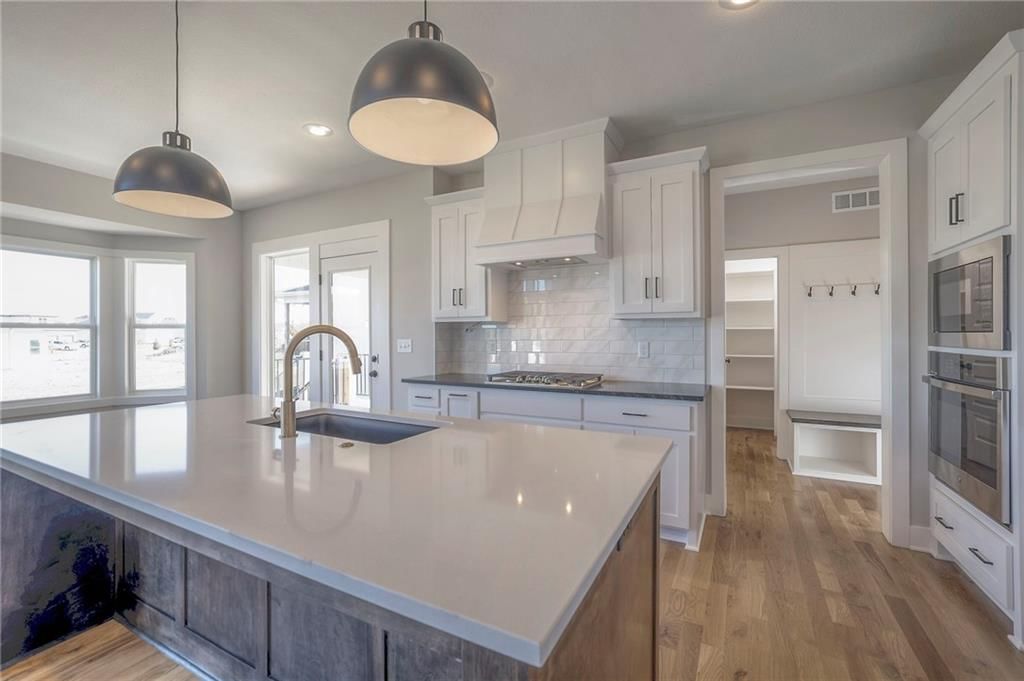 17174 S Hall Street — photo 30