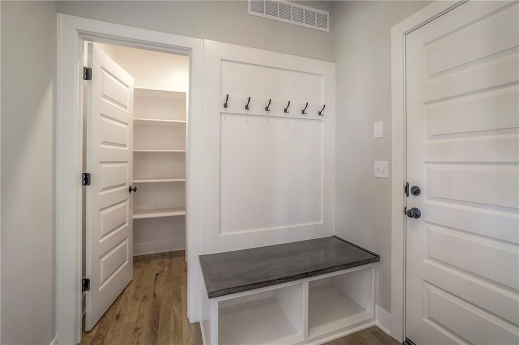 17174 S Hall Street — photo 33
