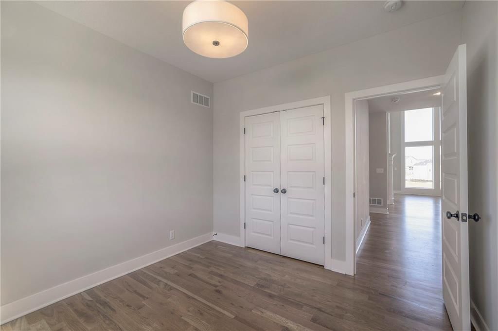 17174 S Hall Street — photo 47