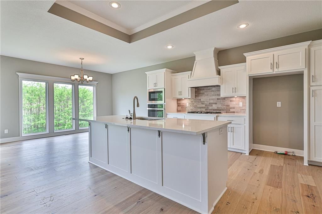 10135 N Winchester Avenue — photo 9