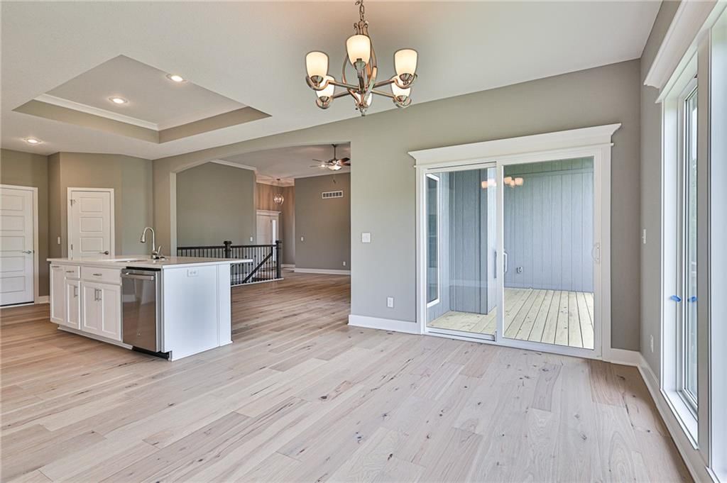 10135 N Winchester Avenue — photo 12
