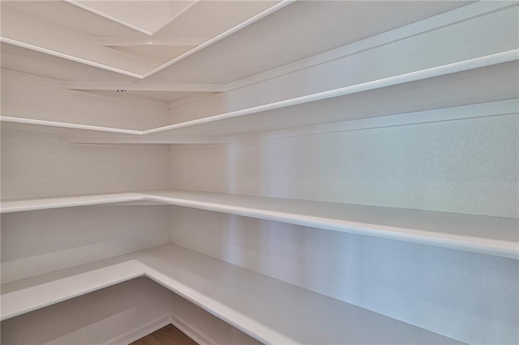 10135 N Winchester Avenue — photo 18