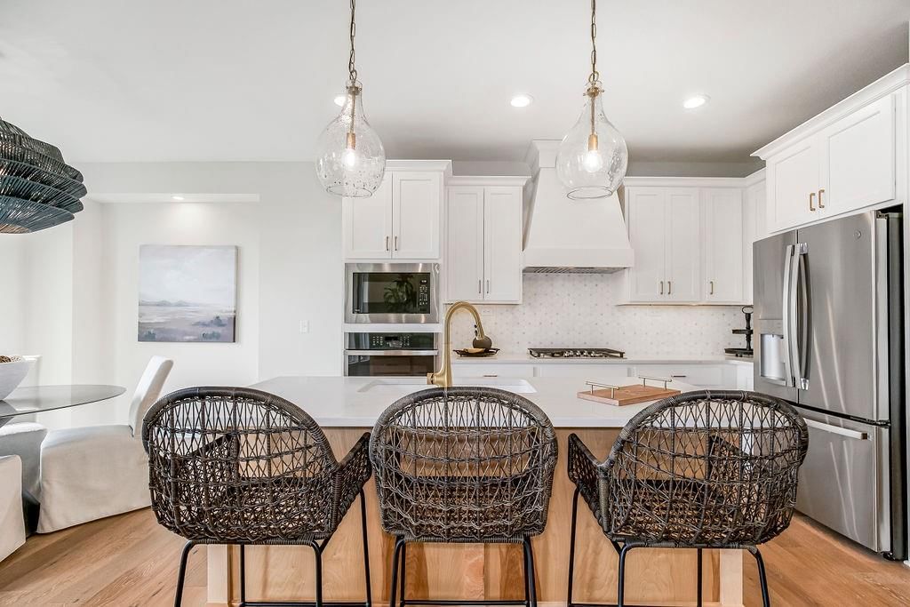 4202 W 158th Terrace — photo 10