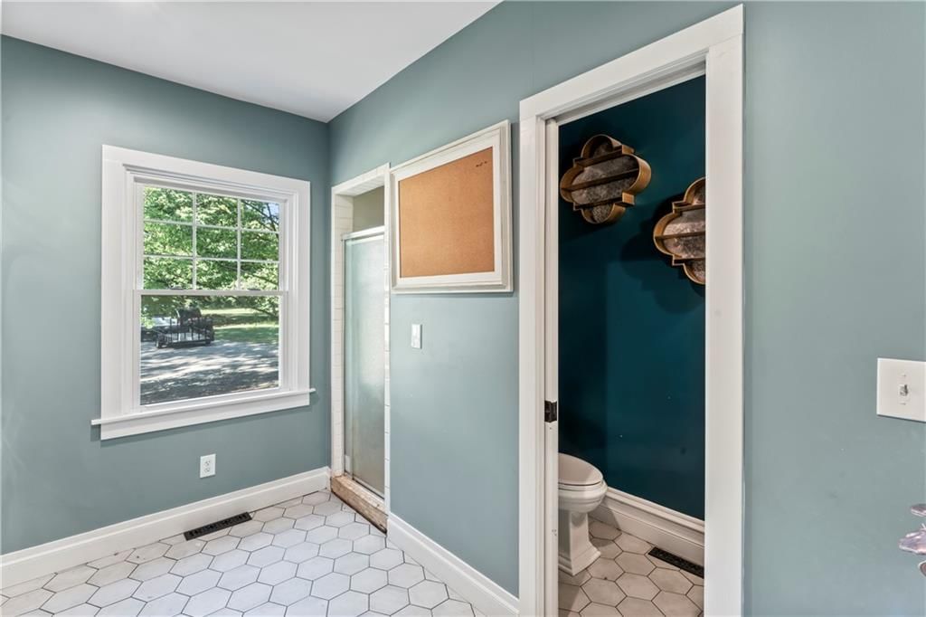 10804 Grandview Road — photo 34