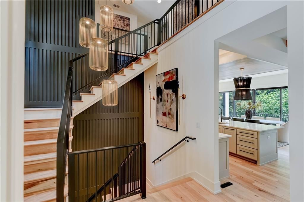 2207 W 71st Street — photo 11