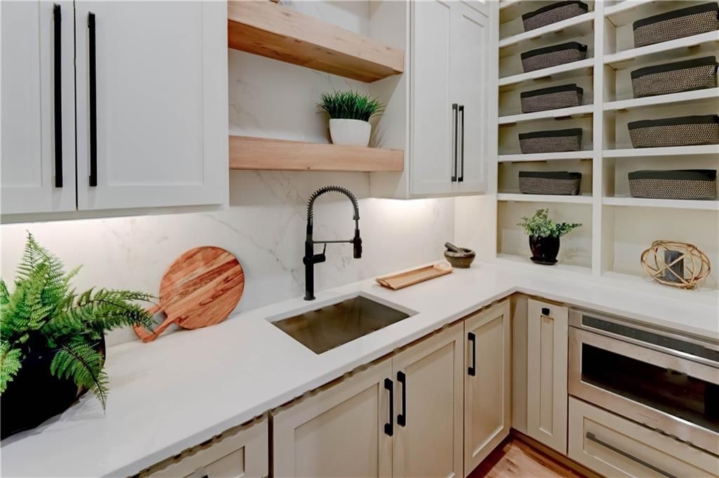 2207 W 71st Street — photo 28