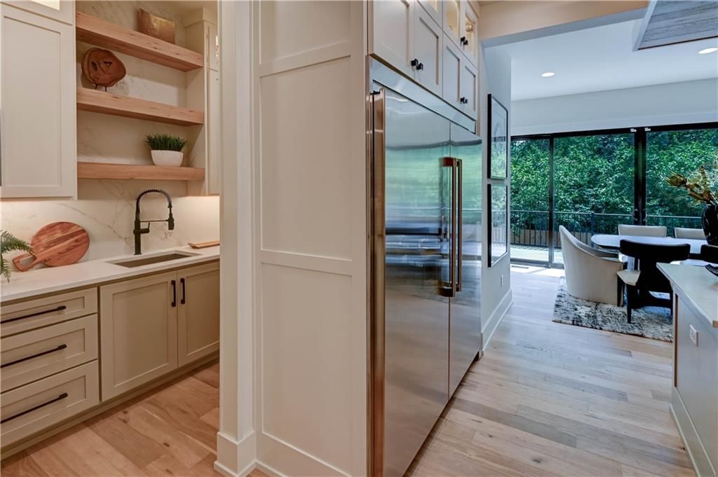 2207 W 71st Street — photo 31
