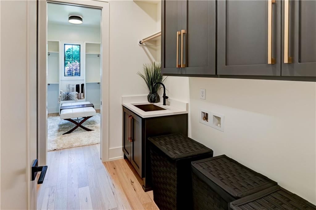 2207 W 71st Street — photo 35