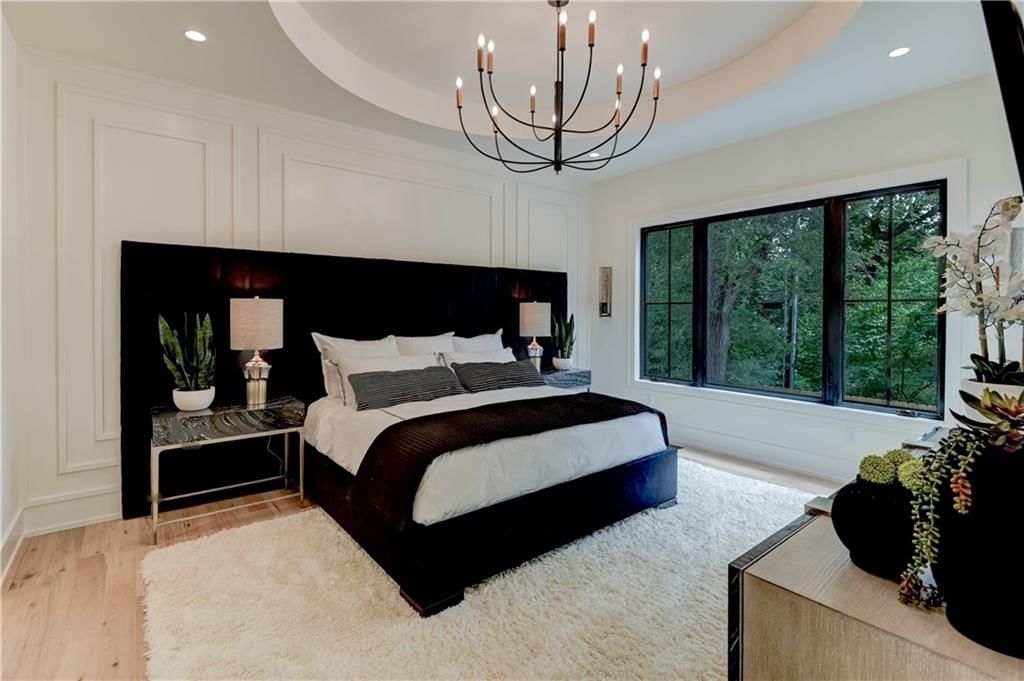 2207 W 71st Street — photo 47