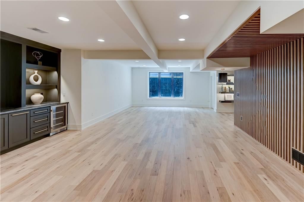 2207 W 71st Street — photo 69