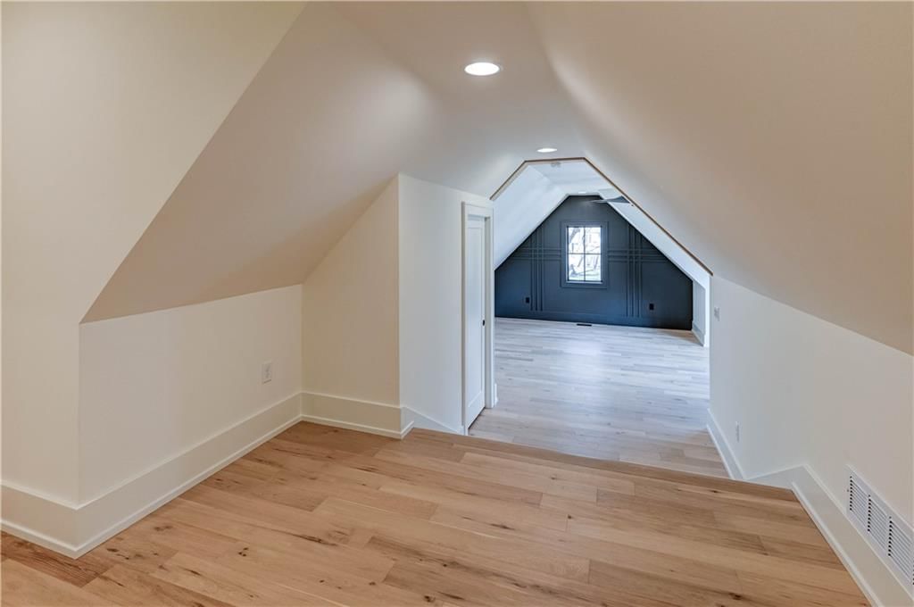 2207 W 71st Street — photo 88