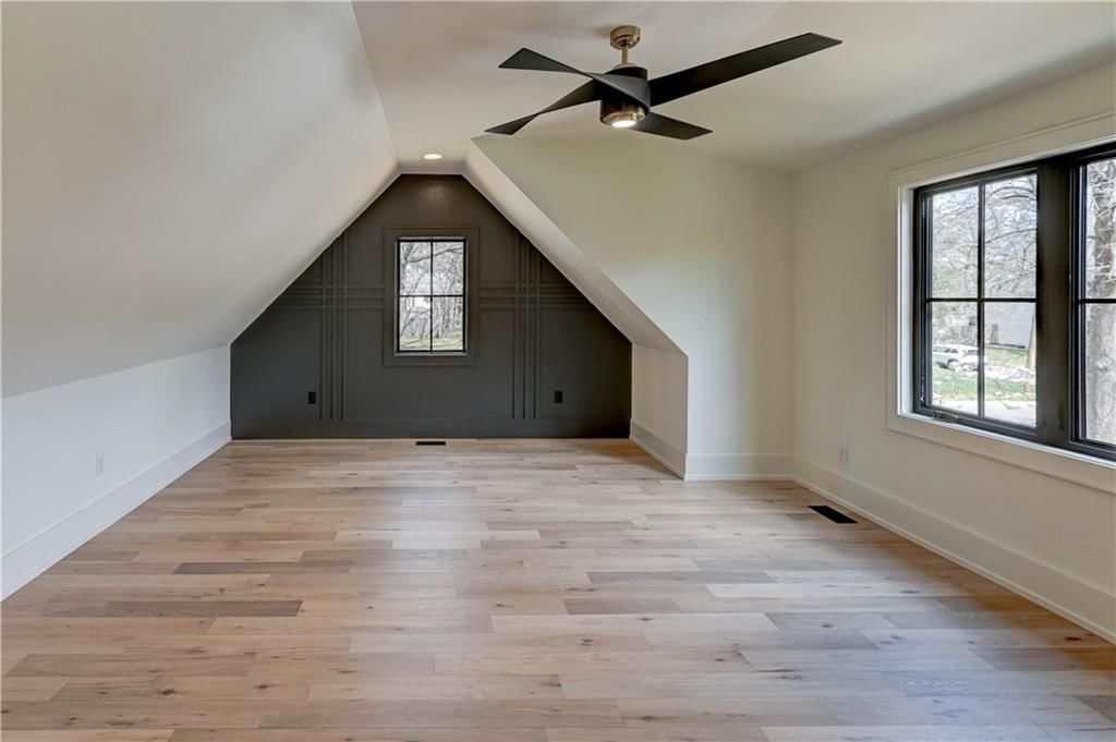 2207 W 71st Street — photo 89