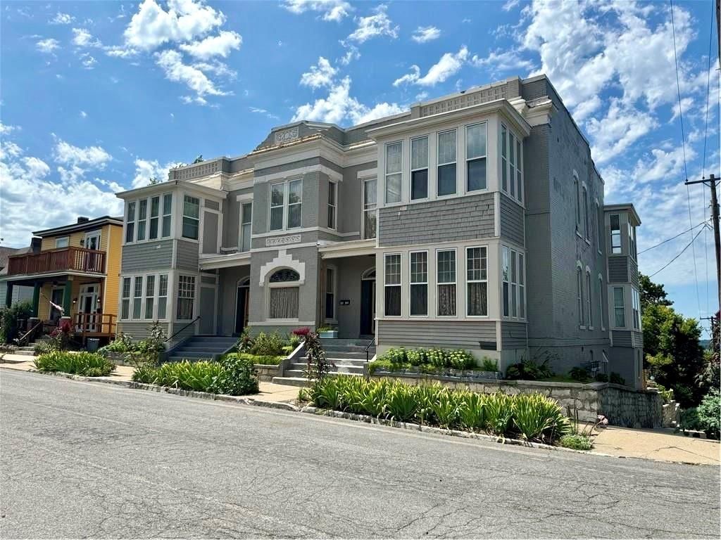 Photo 2 of 59 - 202 S 11th Street