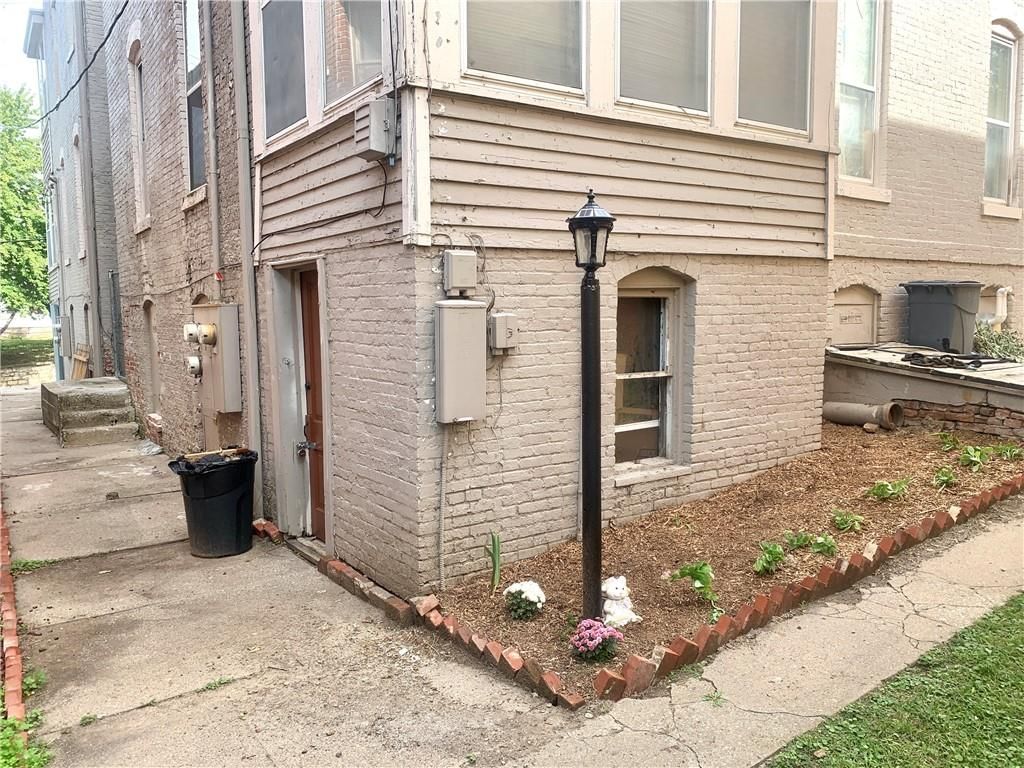 Photo 4 of 59 - 202 S 11th Street