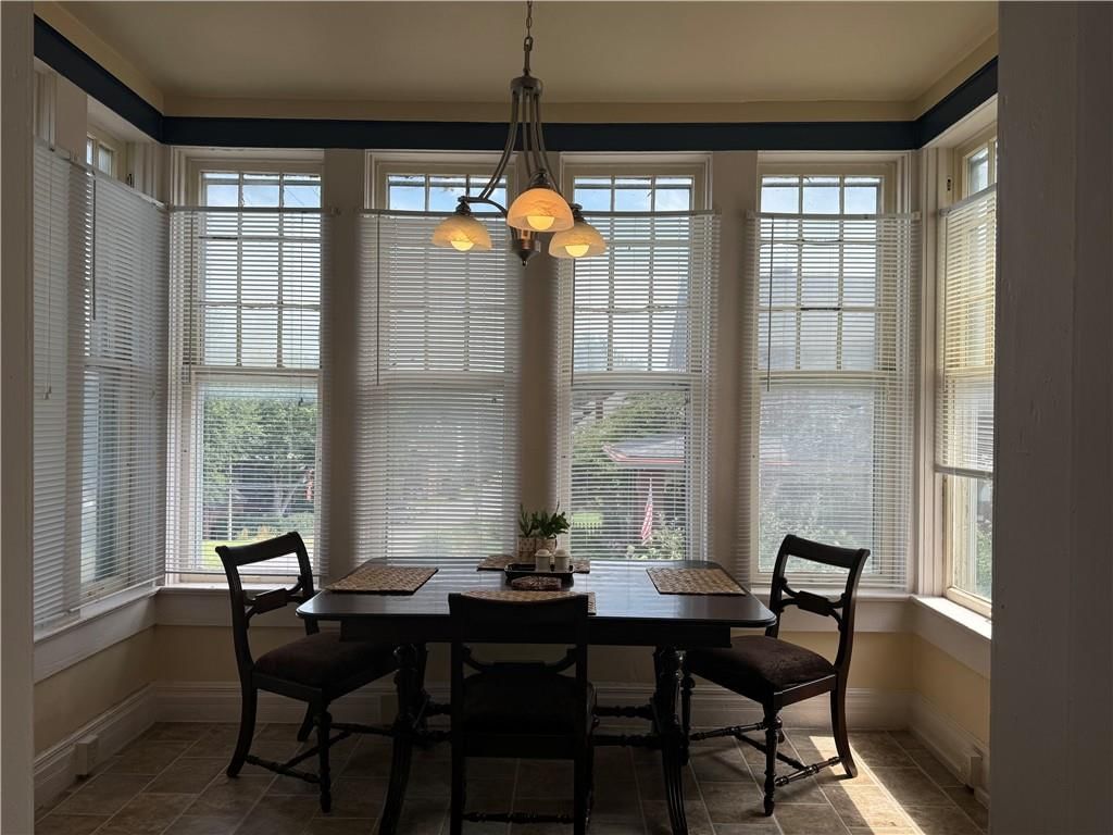 Photo 19 of 59 - 202 S 11th Street