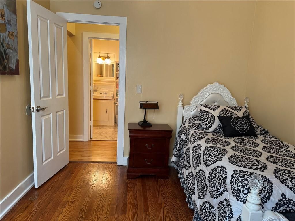 Photo 29 of 59 - 202 S 11th Street