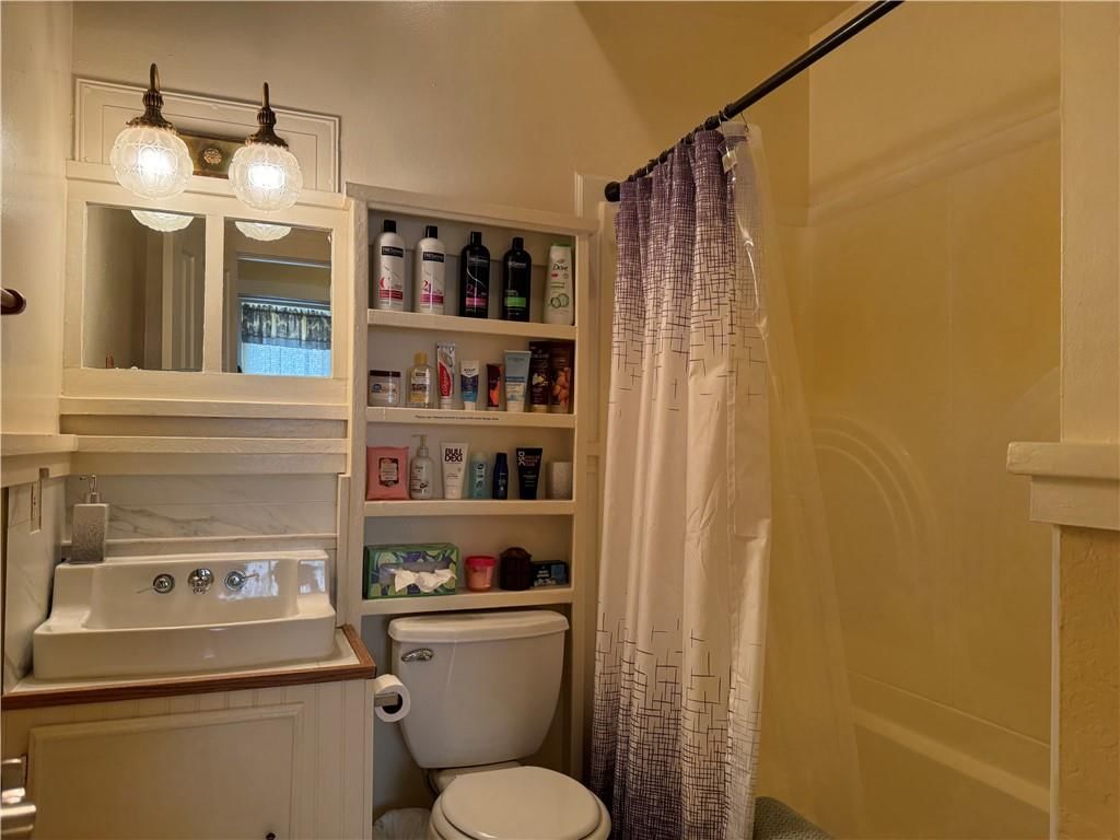 Photo 31 of 59 - 202 S 11th Street