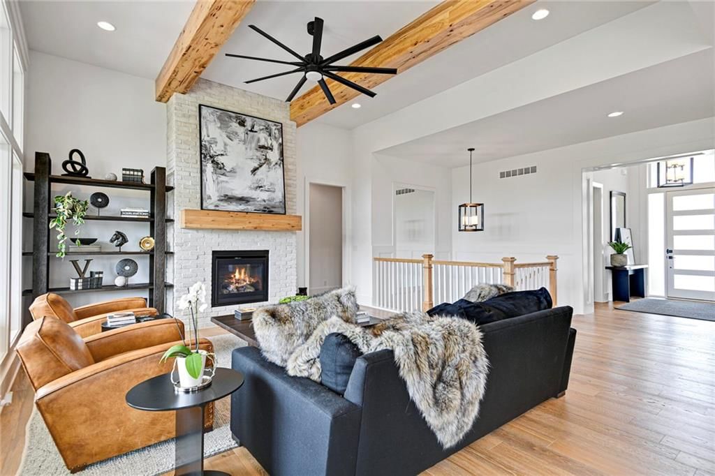 16921 Parkhill Street — photo 7
