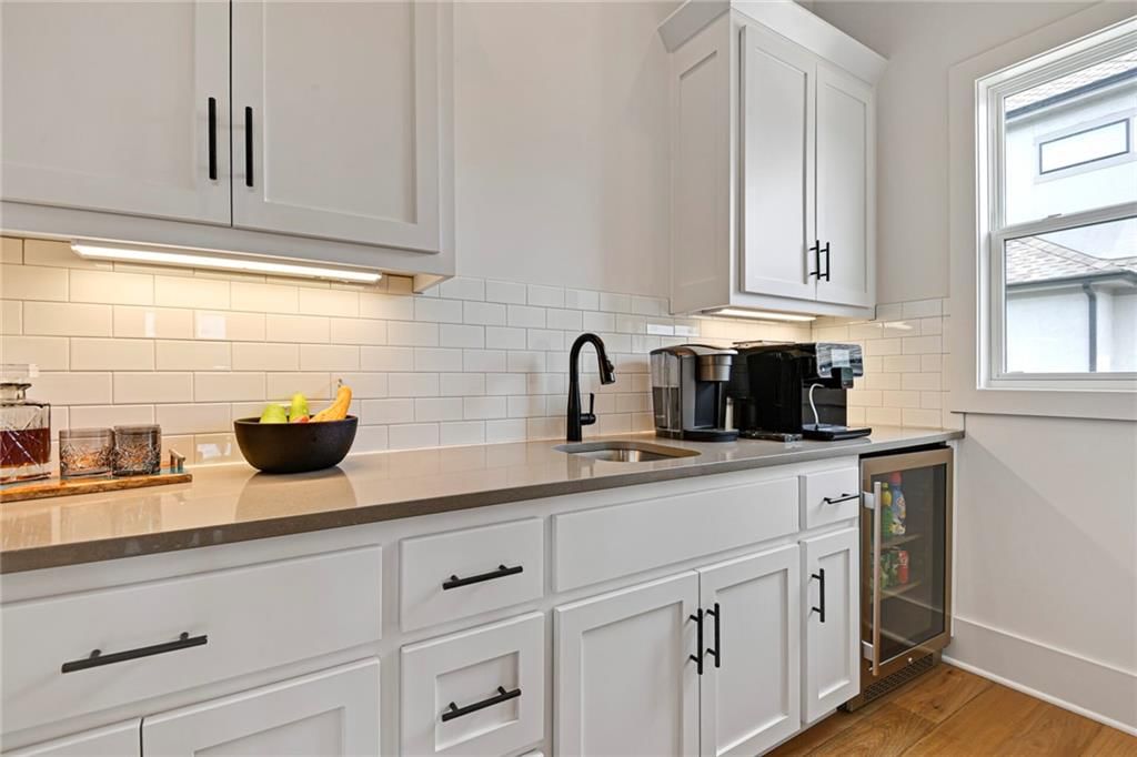 16921 Parkhill Street — photo 13