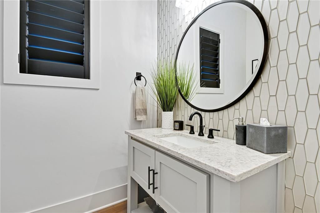 16921 Parkhill Street — photo 14