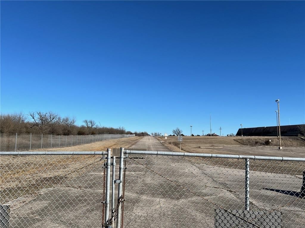 23138 Rush Road — photo 3