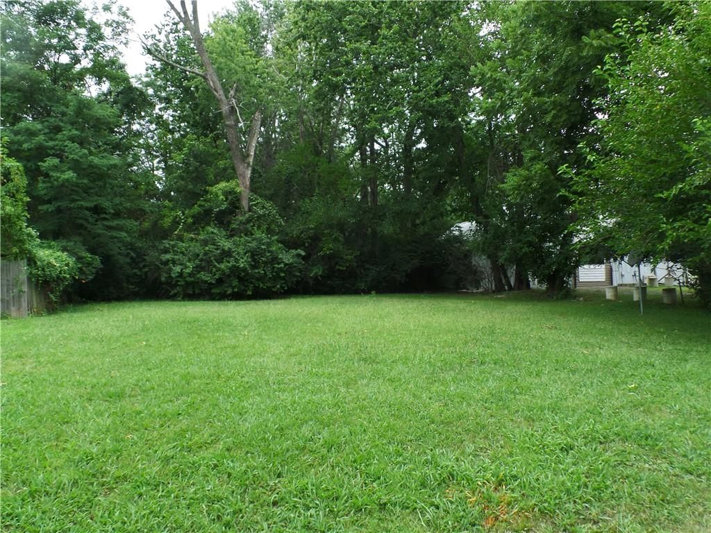 13424 PARKER Avenue — photo 17