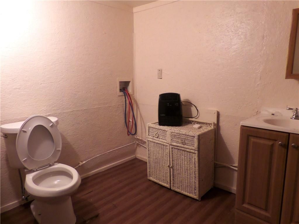 13424 PARKER Avenue — photo 33