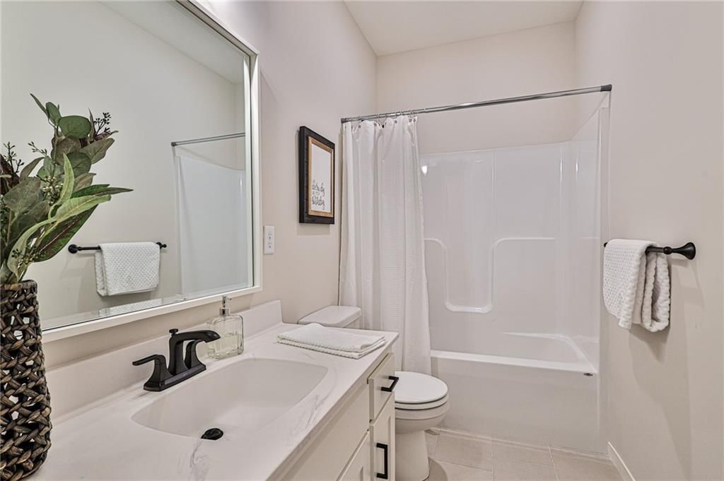 909 NW Crestwood Drive — photo 25