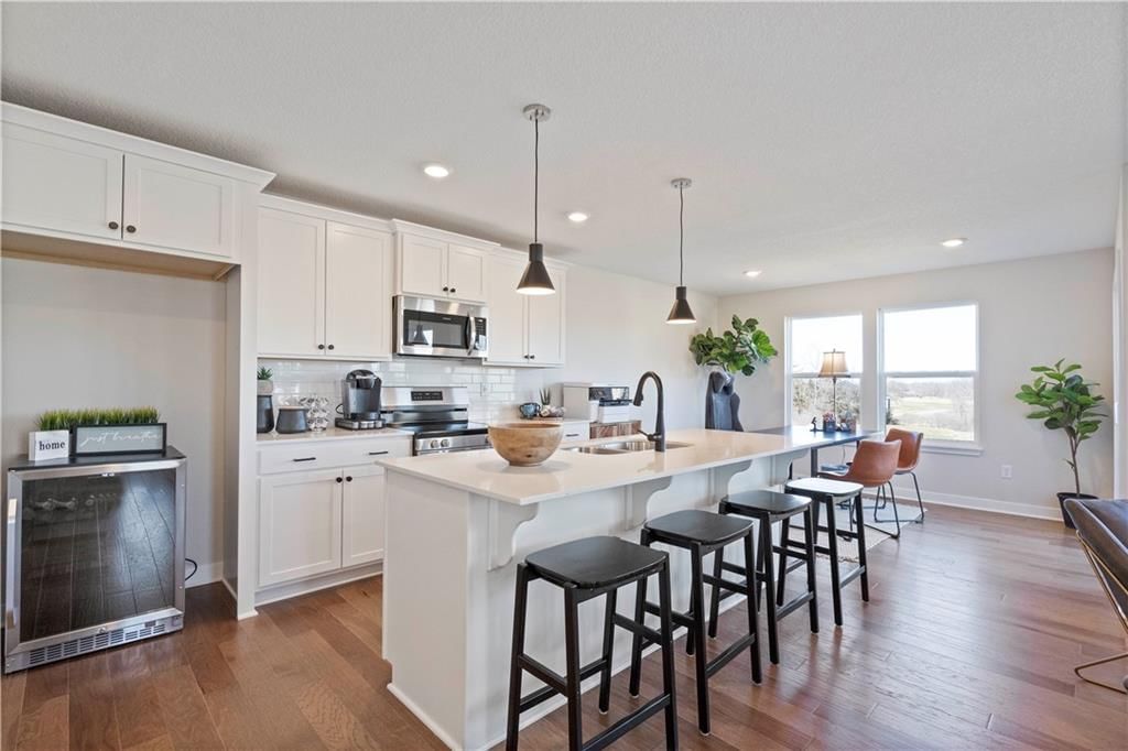 508 Hampstead Drive — photo 3