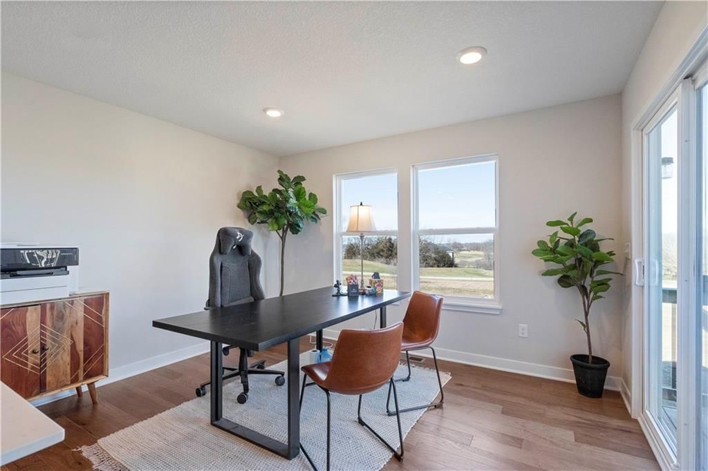 508 Hampstead Drive — photo 4