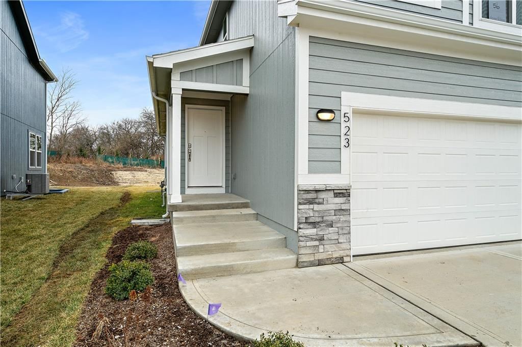 12606 S Burrows Street — photo 12