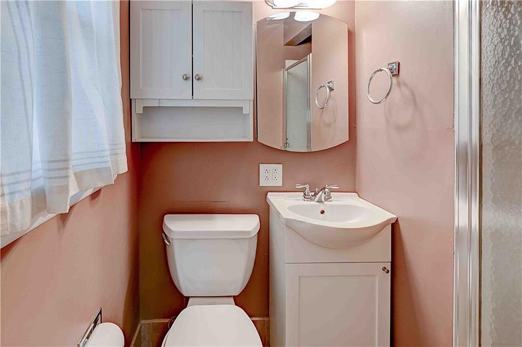 9808 E 82nd Street — photo 31