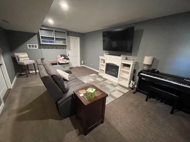 2205 S Stilwell Street — photo 15