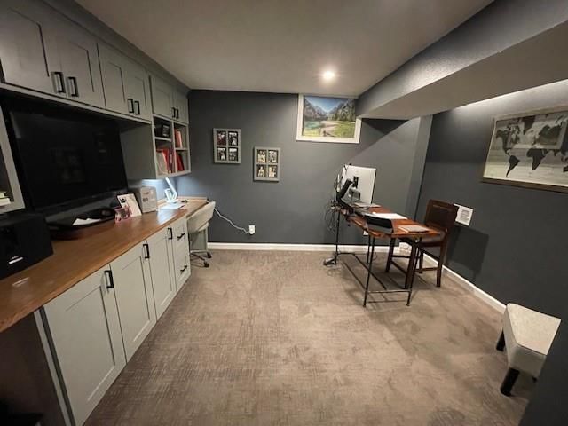 2205 S Stilwell Street — photo 16