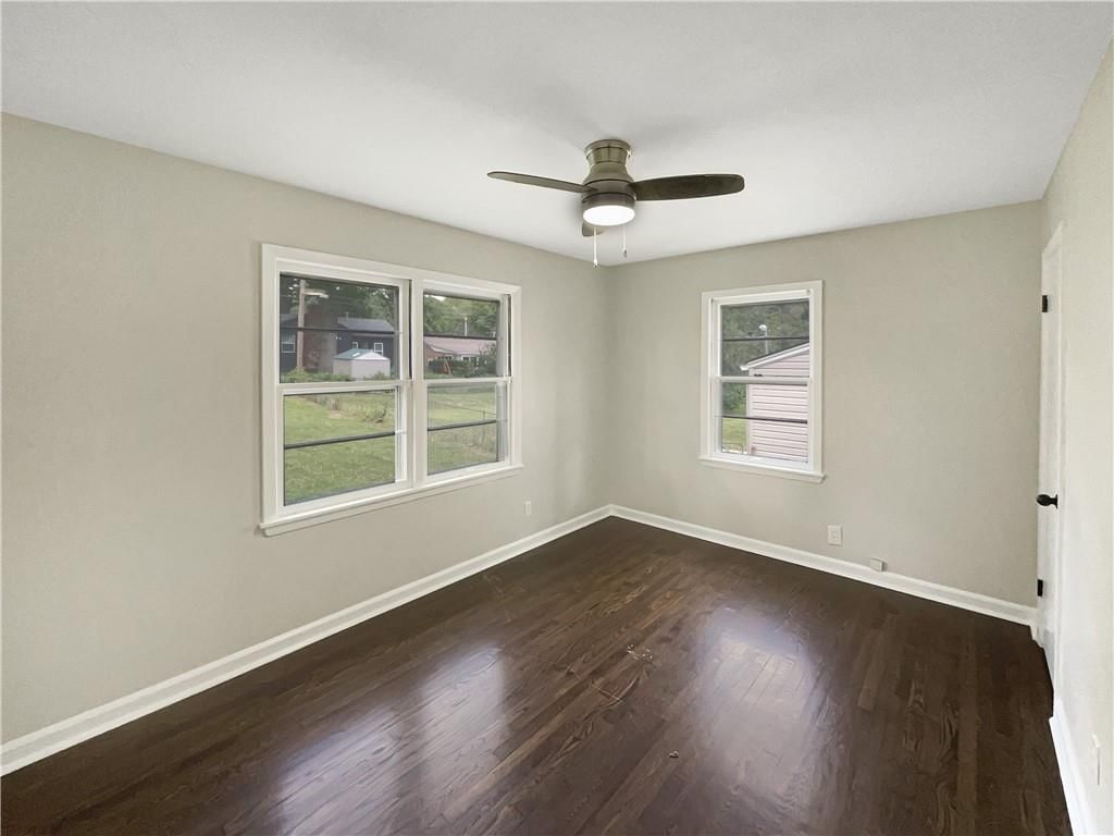 212 W 89th Terrace — photo 15