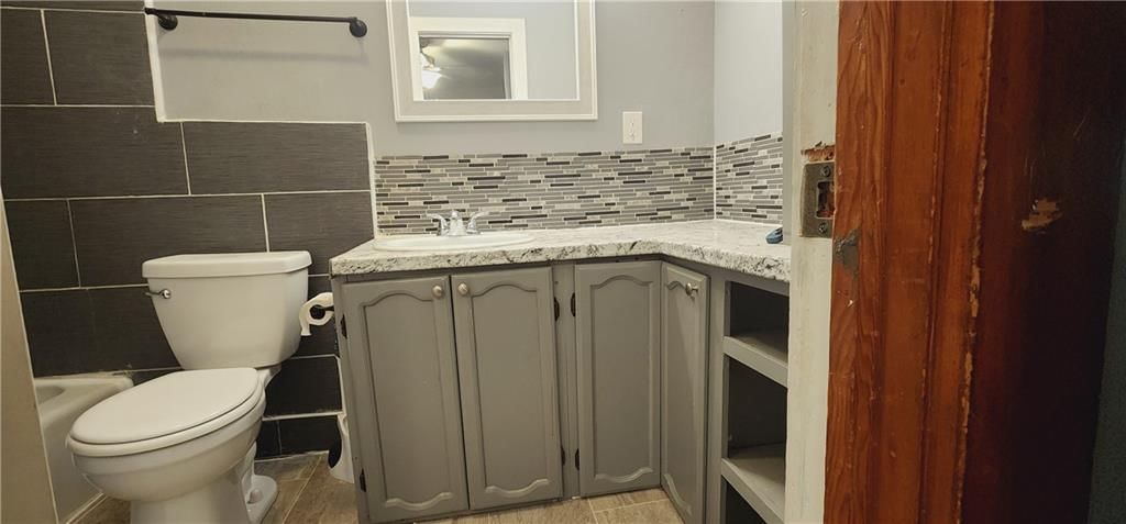 321 W Forest Street — photo 12