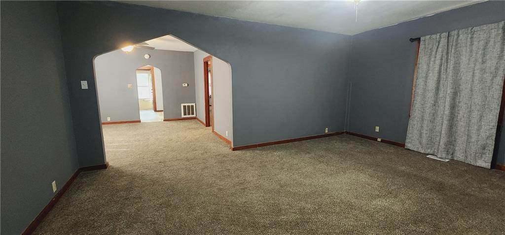 321 W Forest Street — photo 14