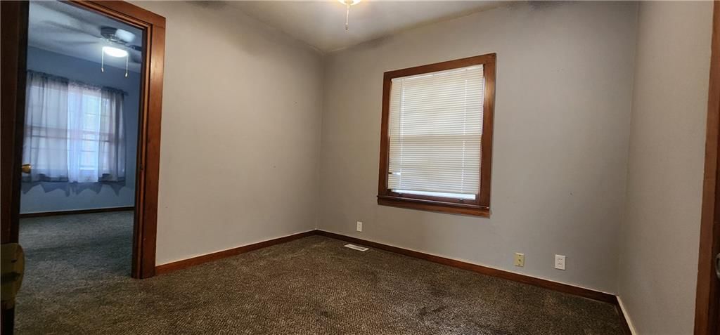 321 W Forest Street — photo 18