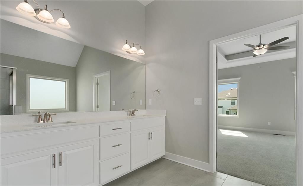 9030 N Monroe Avenue — photo 31