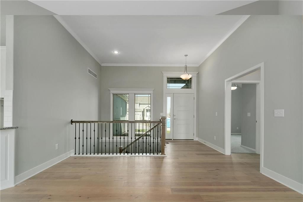 9030 N Monroe Avenue — photo 36