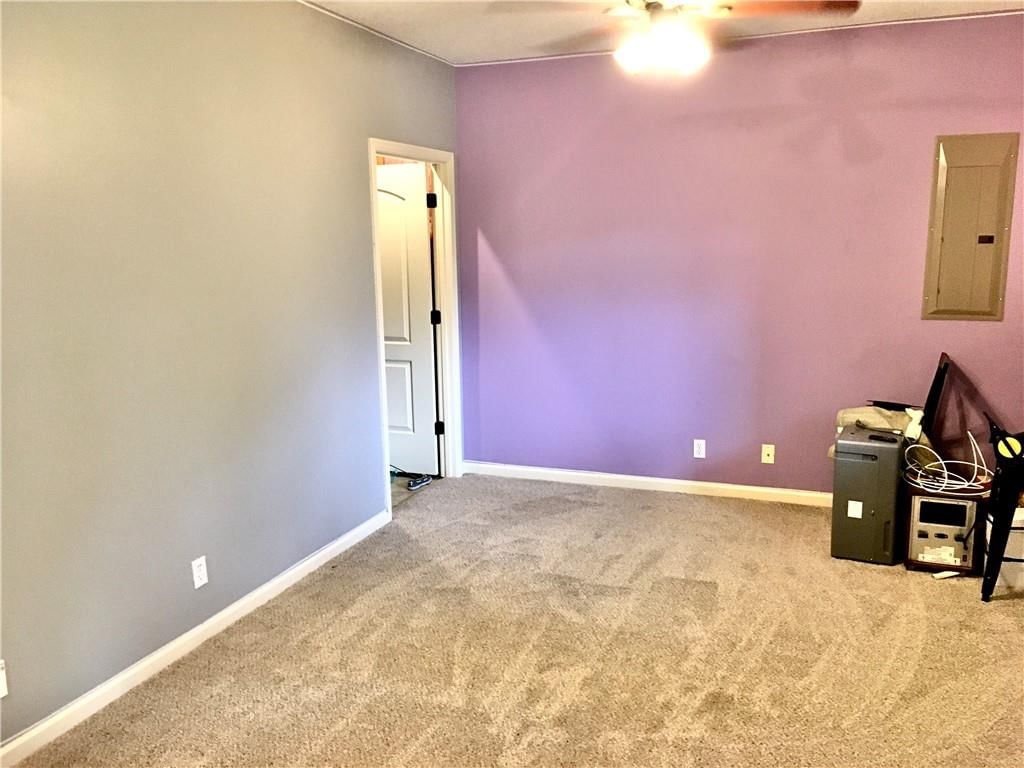 136 W Kay Street — photo 32