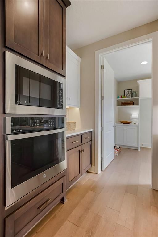 15539 W 168th Terrace — photo 15