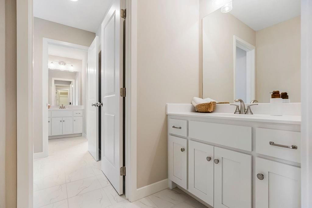 15539 W 168th Terrace — photo 34