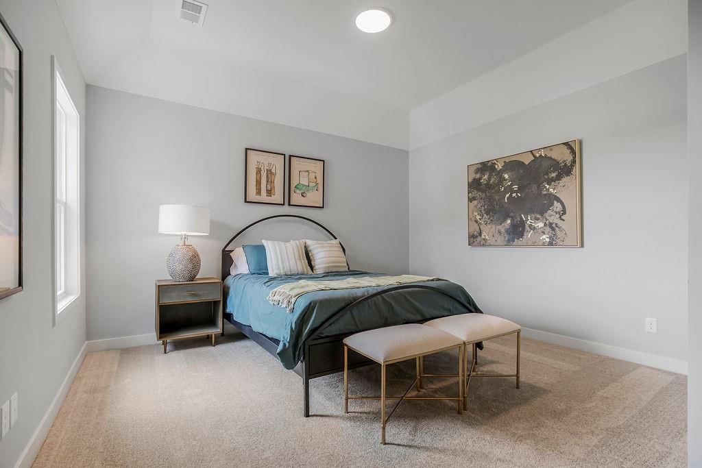 15539 W 168th Terrace — photo 36