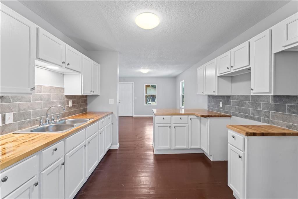 2807 Quincy Avenue — photo 12