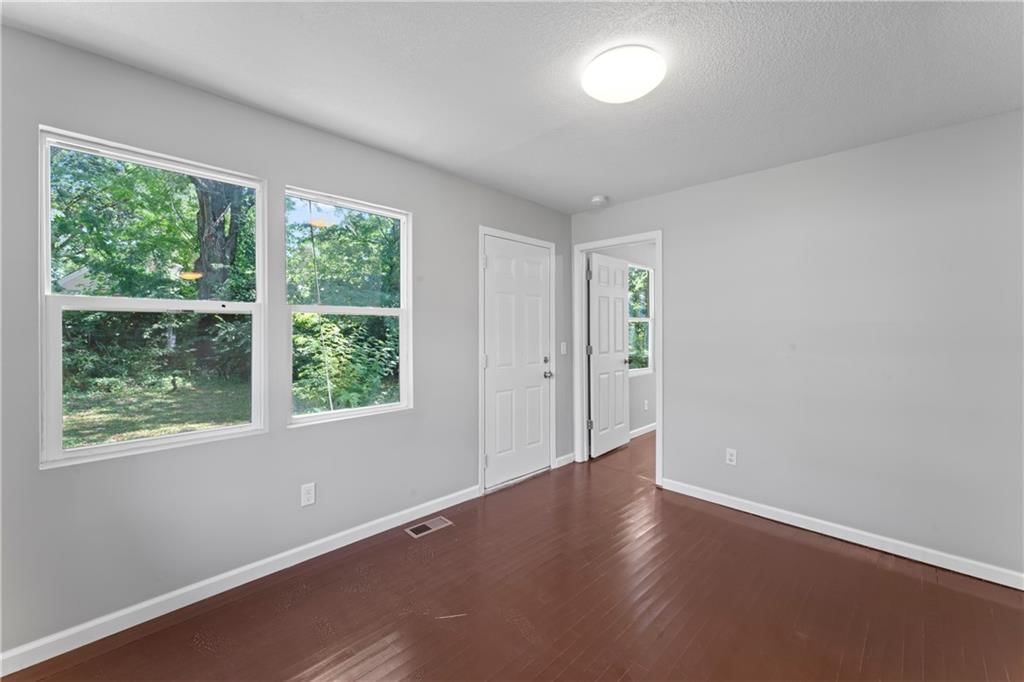 2807 Quincy Avenue — photo 13