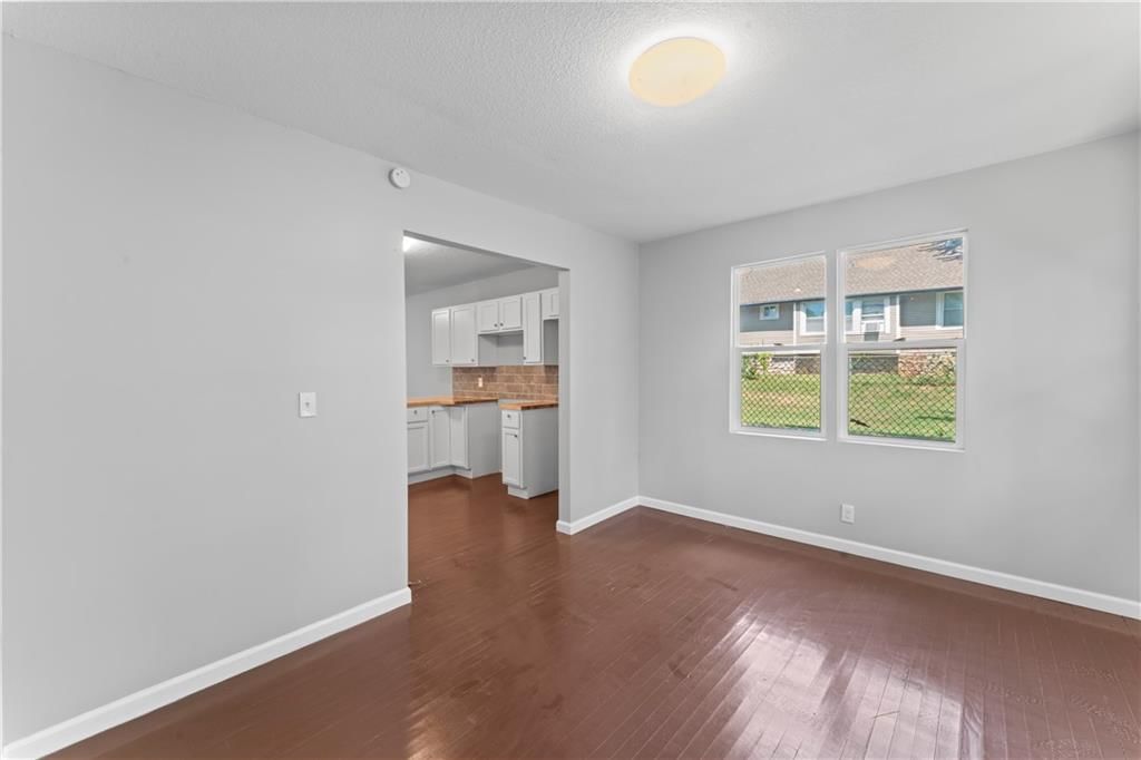 2807 Quincy Avenue — photo 15