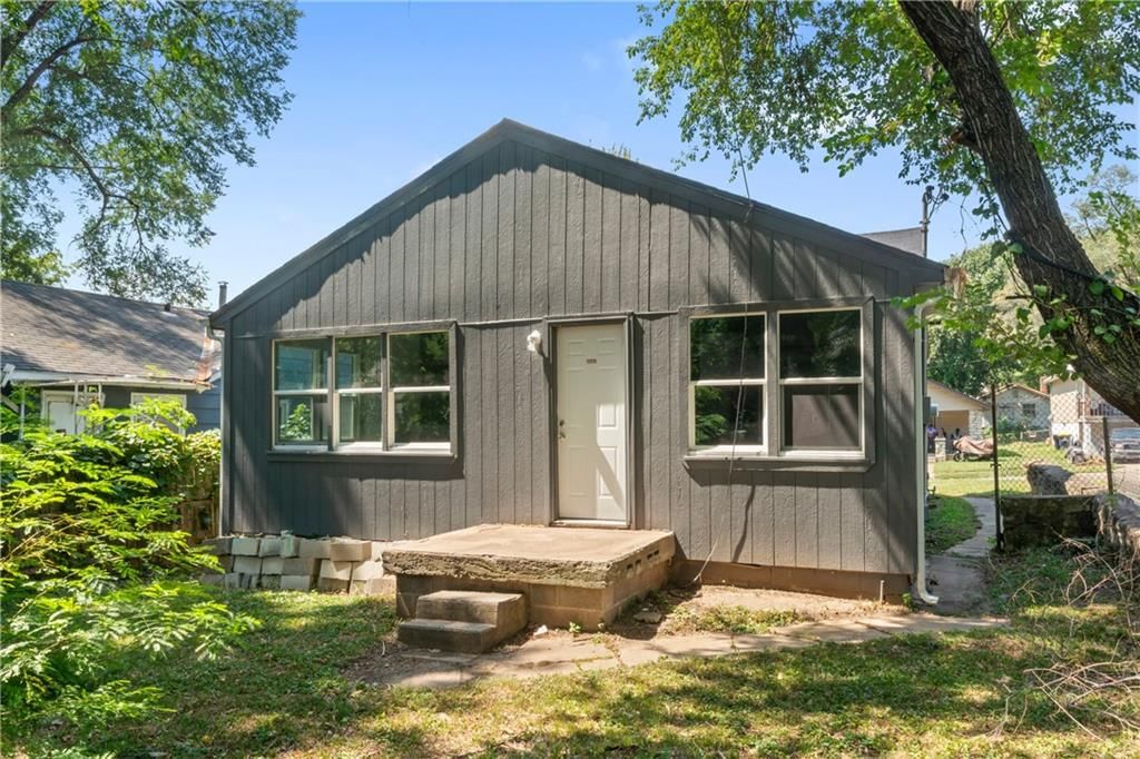 2807 Quincy Avenue — photo 29